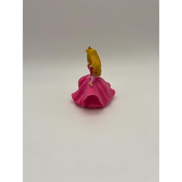 Disney's Sleeping Beauty Aurora Figurine: Enchanting Princess Toy for Collectors - Picture 3 of 7